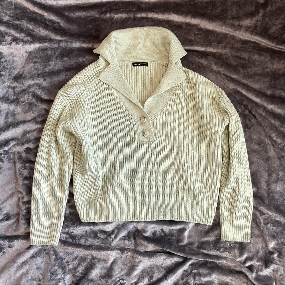 SHEIN Light Green V Neck Button Front Sweater
